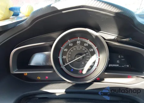 2015 Mazda Mazda3 I Grand Touring z USA, uszkodzony, nr VIN JM1BM1M74F1249561